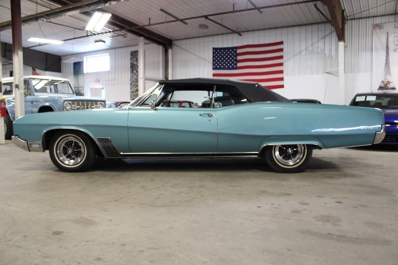 Cabriolet in Traverse City, United States 3 - 19196018