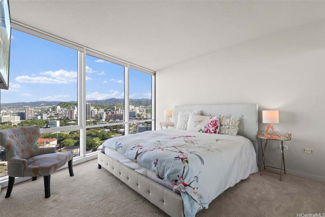 Condo in Honolulu, Hawaii, United States 5 - 19196190