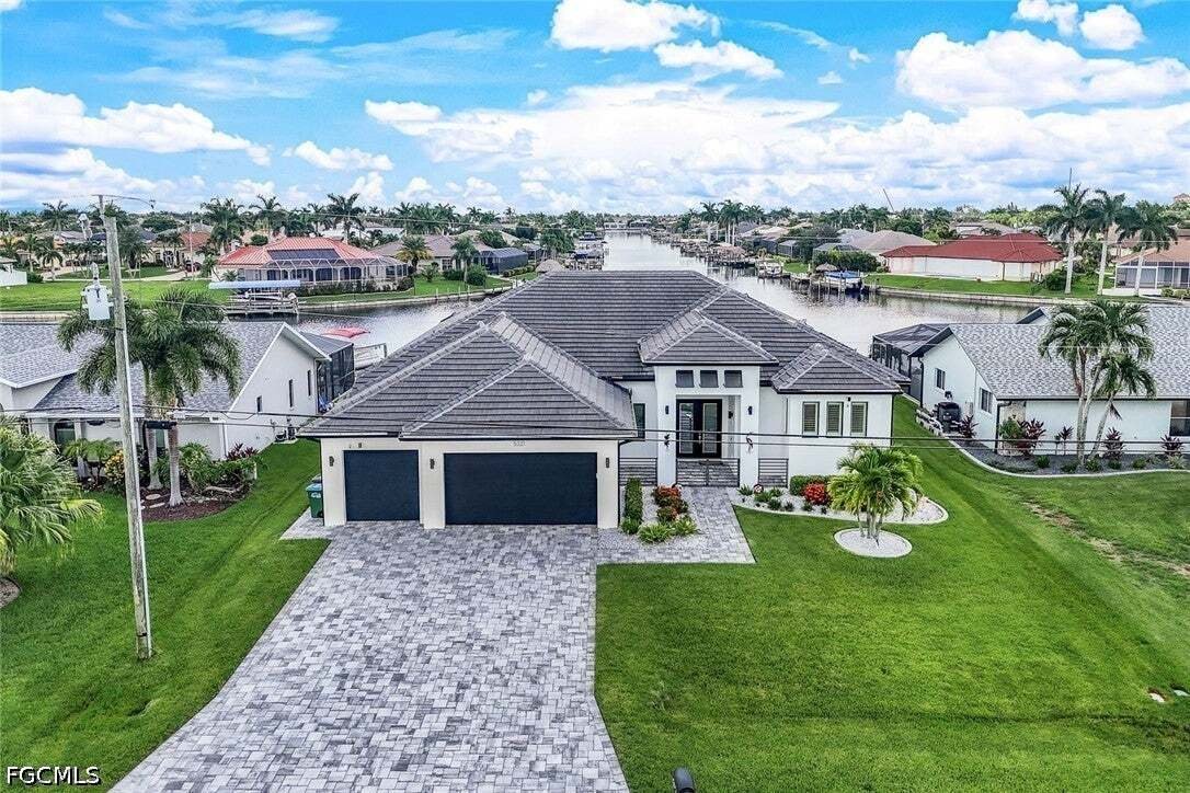 Casa a Cape Coral, Florida, Stati Uniti 5 - 19196203
