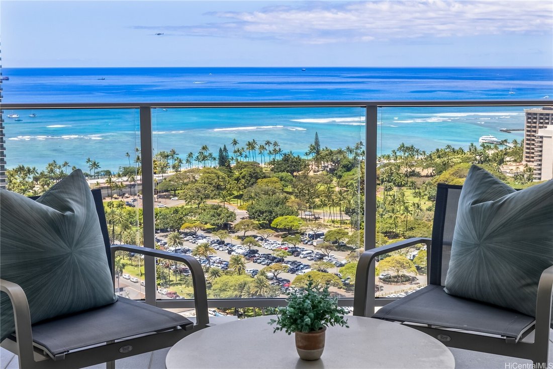 Condo in Honolulu, Hawaii, United States 5 - 19196669
