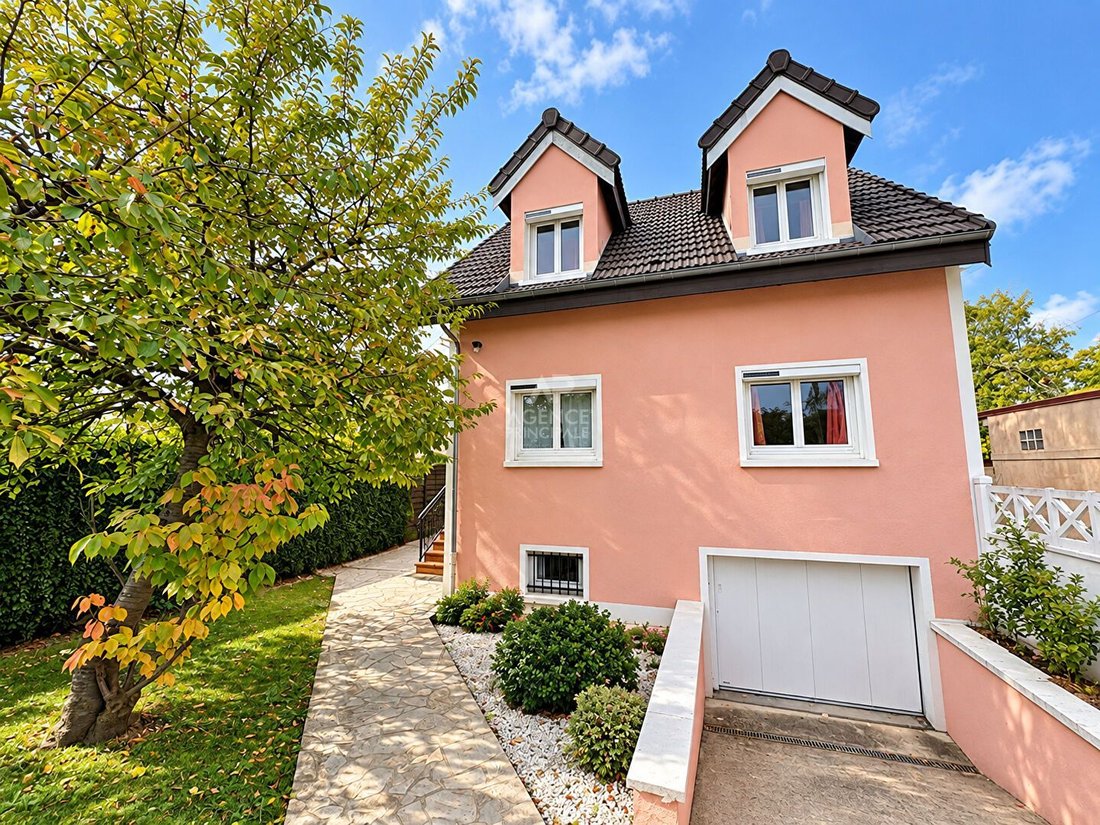 Casa en Basses Roches, Conflans-Sainte-Honorine, Francia 1 - 19196050