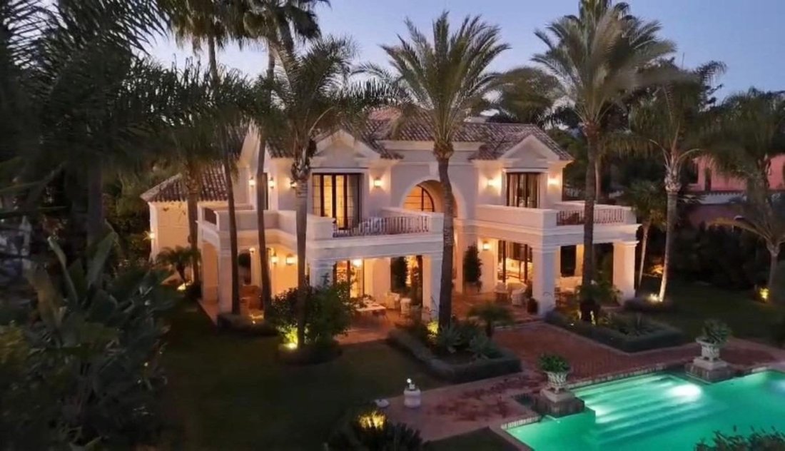 Villa a Guadalmina Baja, San Pedro de Alcántara, Spagna 3 - 19197235