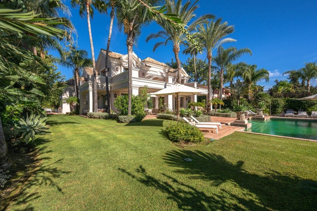 Villa in Guadalmina Alta, San Pedro de Alcántara, Spanien 4 - 19197231