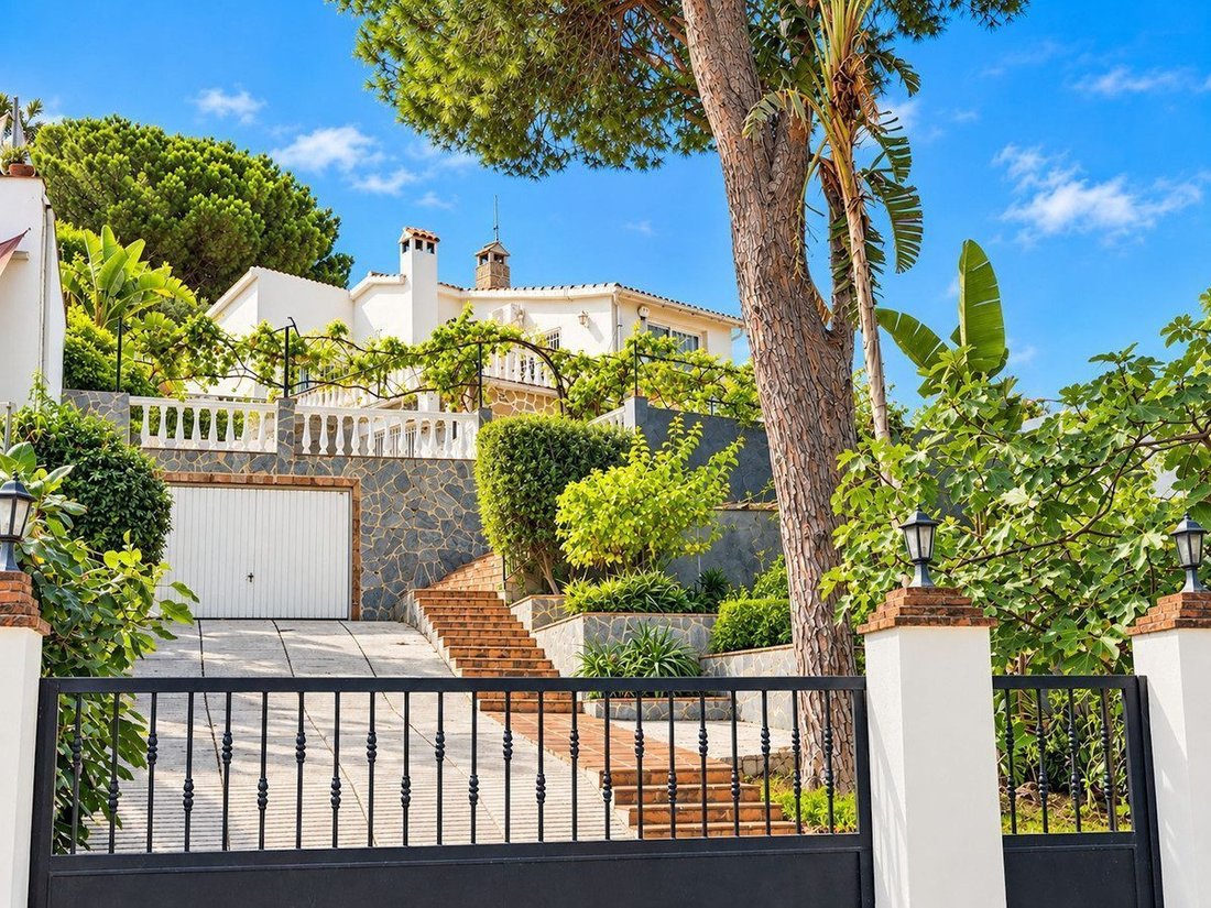 Villa in Marbella, Andalusien, Spanien 2 - 19196861