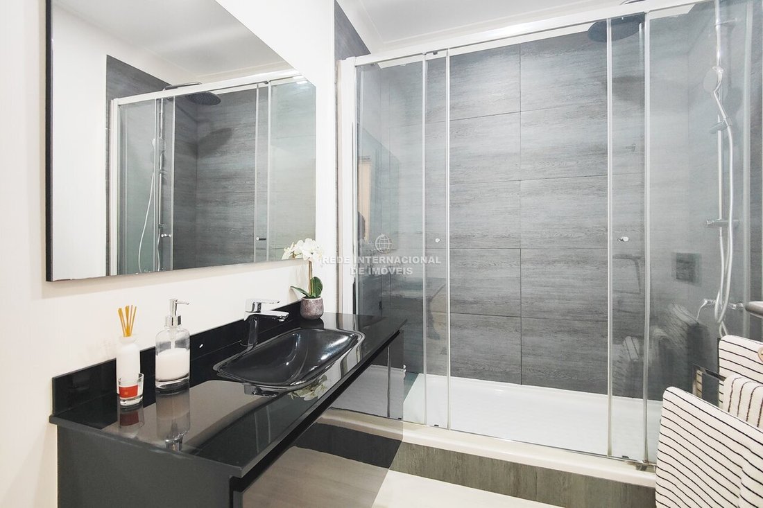 Apartment in Areeiro, Lisbon, Portugal 3 - 19196316