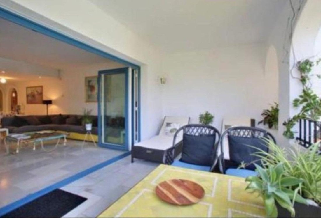 Wohnung in Elviria-Cabopino, Marbella, Spanien 4 - 19197225