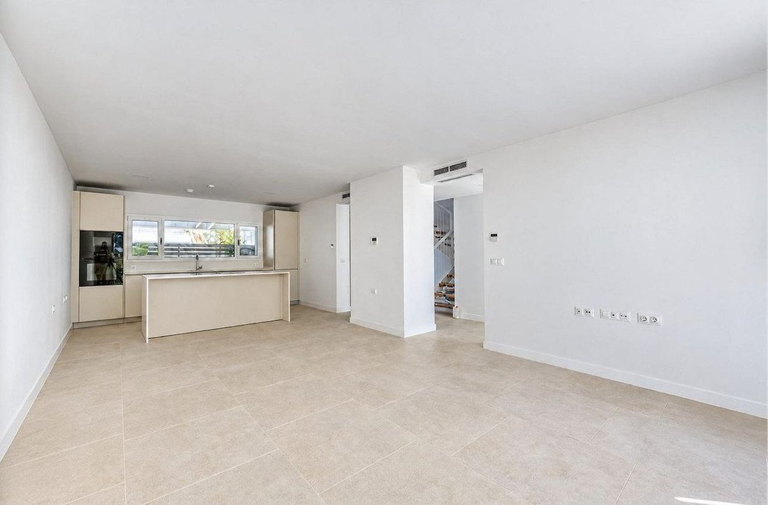 Townhouse en Elviria-Cabopino, Marbella, España 3 - 19196222
