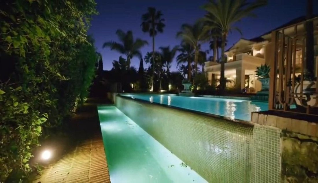 Villa a Guadalmina Baja, San Pedro de Alcántara, Spagna 4 - 19197235