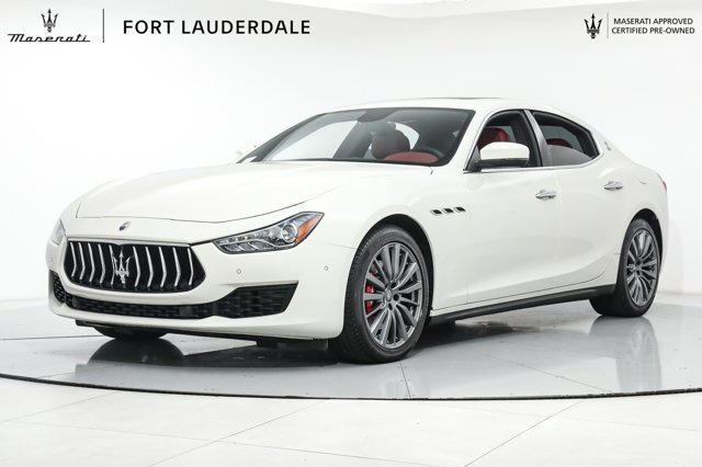 Sedan in Fort Lauderdale, FL, United States 1 - 19196347