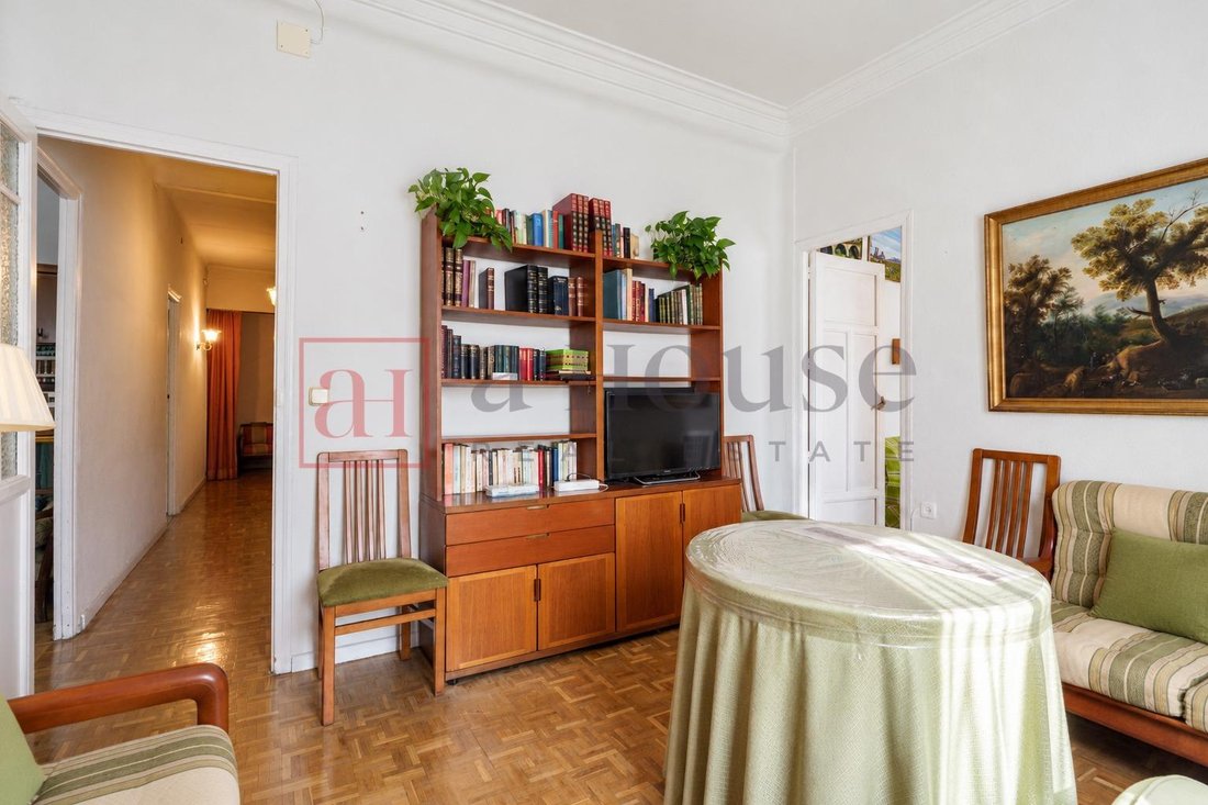 Appartamento a Chamberí, Madrid, Spagna 3 - 19196259