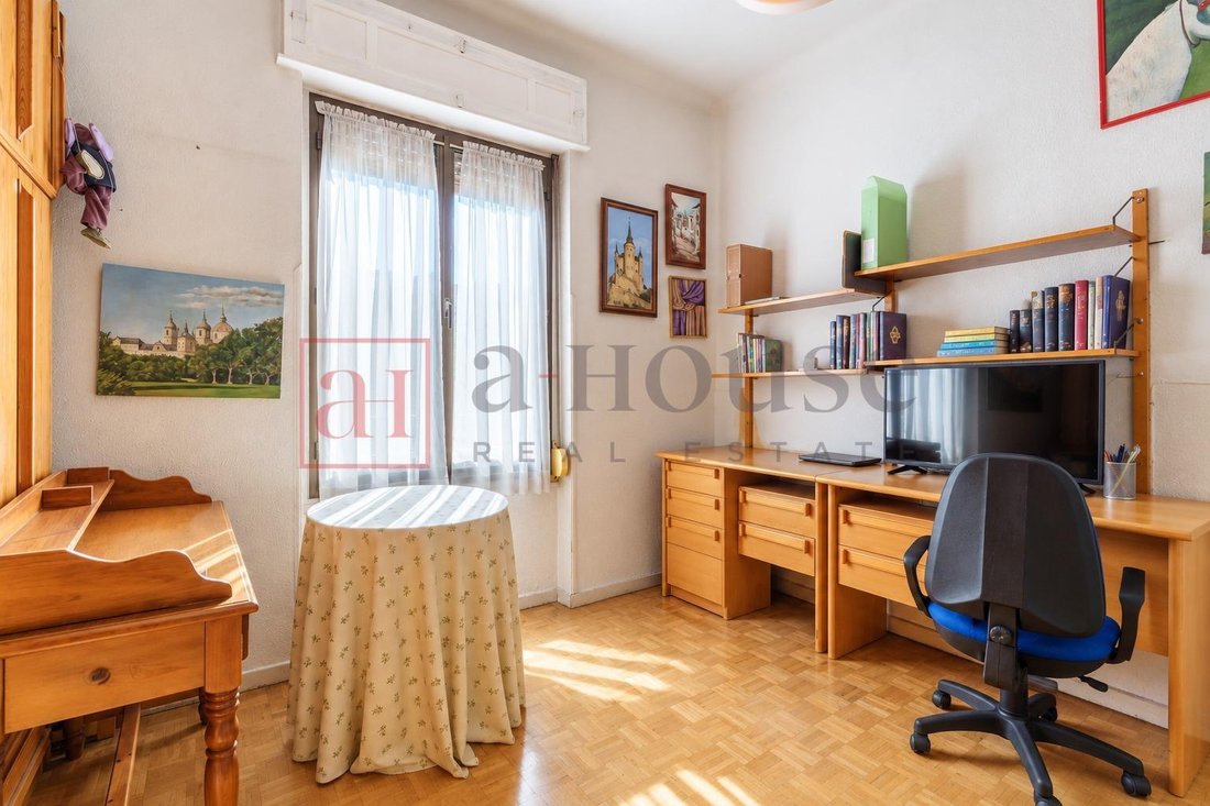 Appartamento a Chamberí, Madrid, Spagna 5 - 19196259