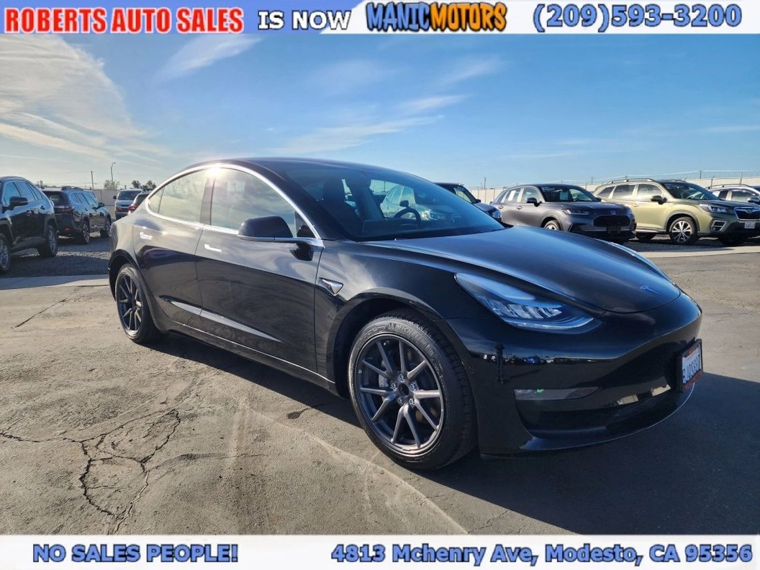 Sedan in Modesto, CA, United States 1 - 19196691