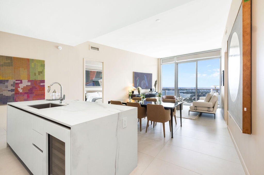 Condo in Miami, Florida, United States 1 - 19196467