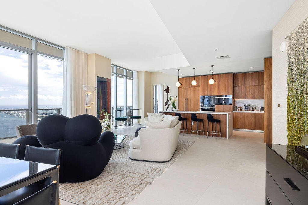 Condo in Miami, Florida, United States 3 - 19196464