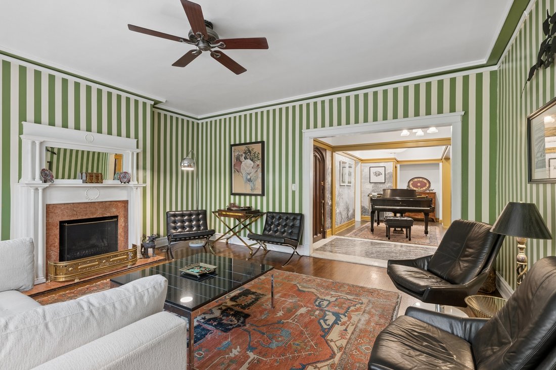 Condo in Chicago, Illinois, United States 5 - 19196425