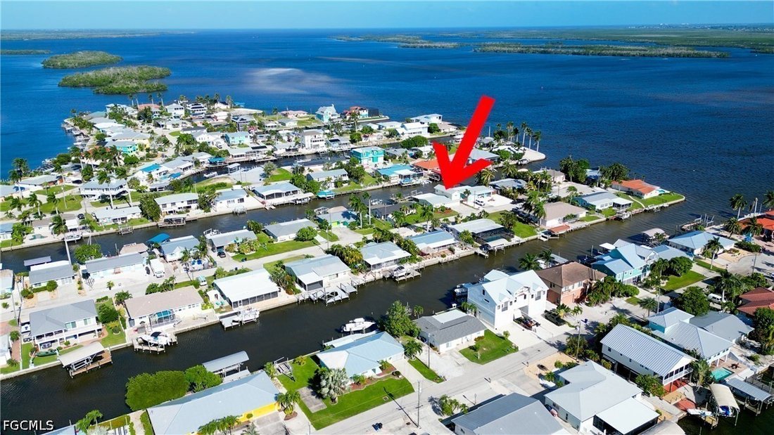 Casa a Cape Coral, Florida, Stati Uniti 2 - 19197254