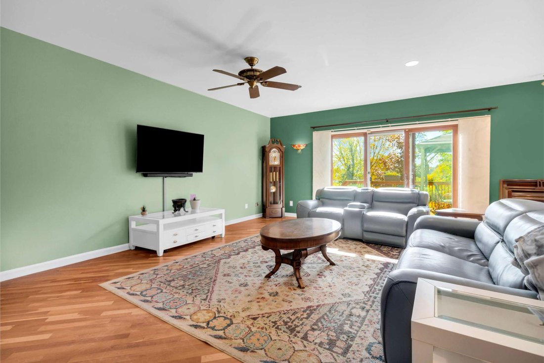 Casa en Wixom, Míchigan, Estados Unidos 4 - 19197054