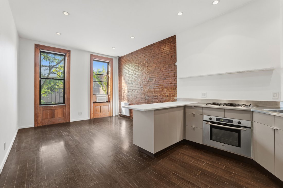 Co Op in New York, New York, United States 2 - 19197308