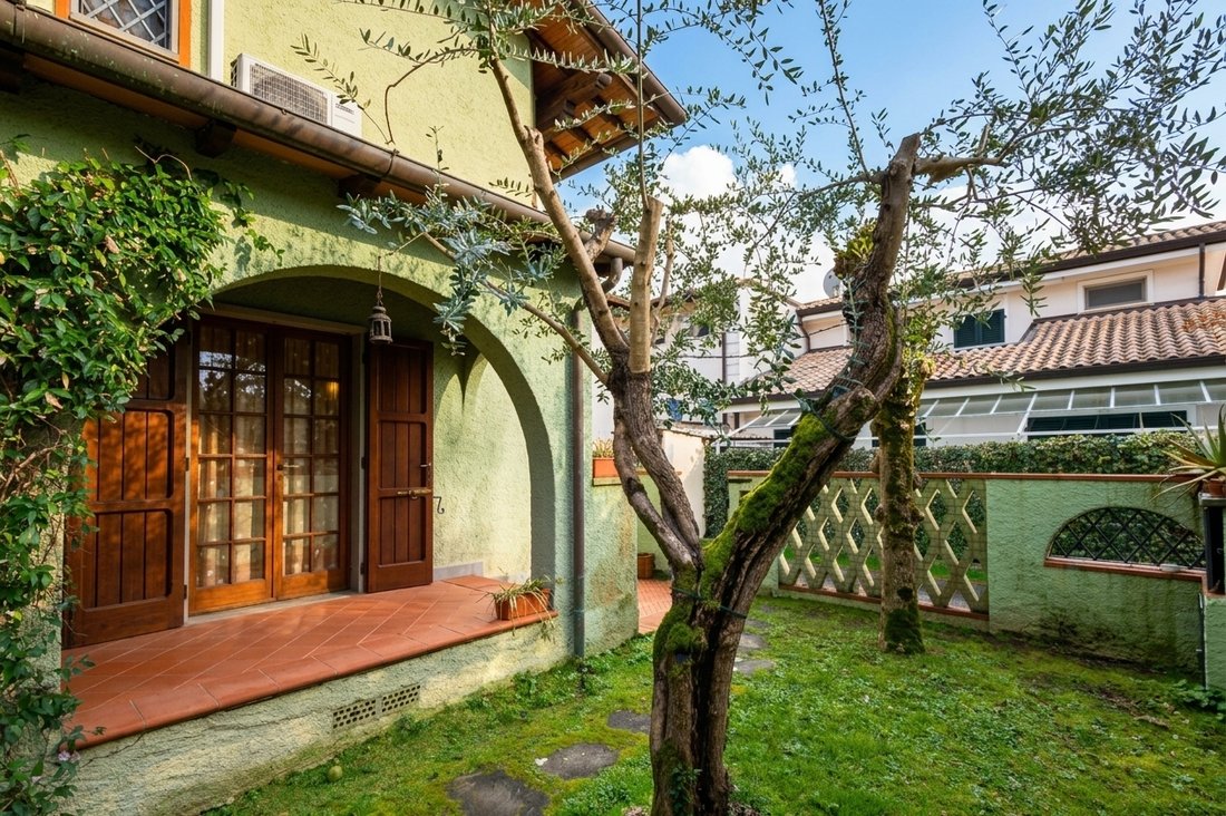 Villa a Centro, Forte dei Marmi, Toscana 2 - 19197346