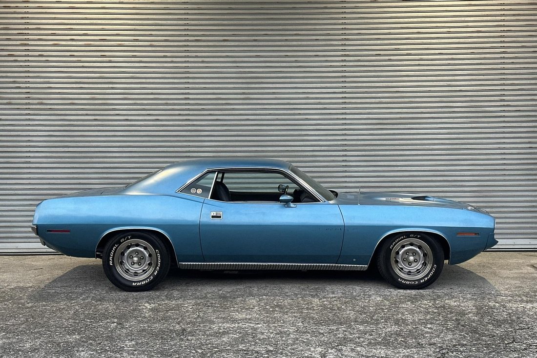 Coupe in Yokohama, Japan 5 - 19197343