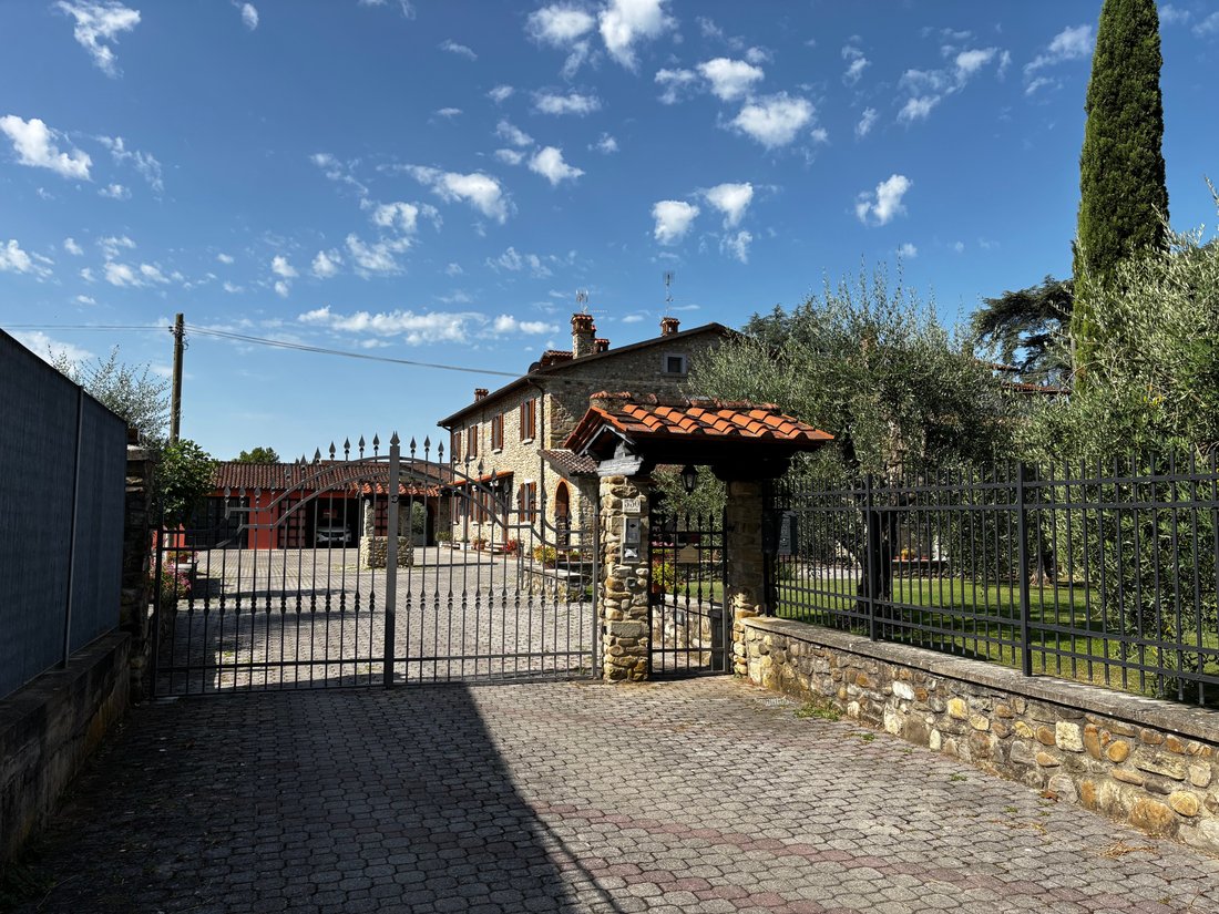 Villa in Quarata-Indicatore Pratantico-Ceciliano, Arezzo, Tuscany 3 - 19197538