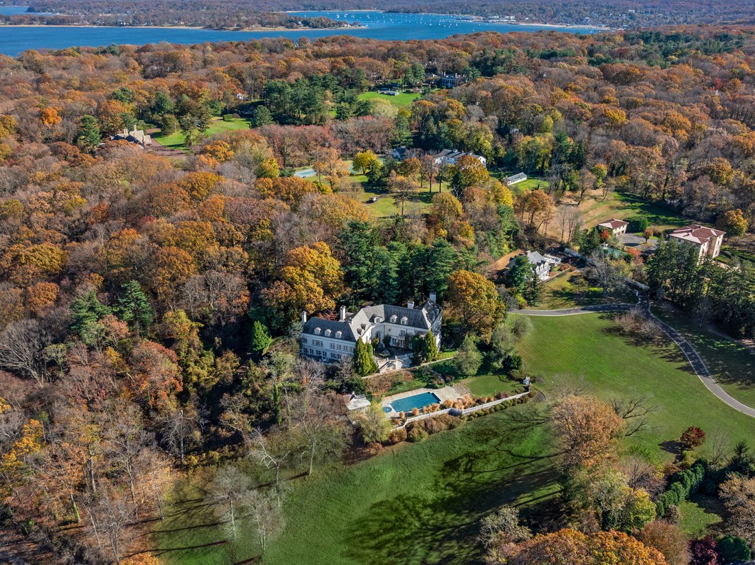 Casa a Mill Neck, New York, Stati Uniti 3 - 19197063
