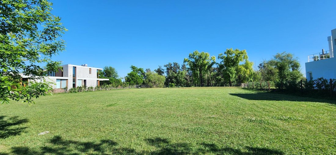 Terreno en Manuel Alberti, Provincia de Buenos Aires, Argentina 5 - 19197485