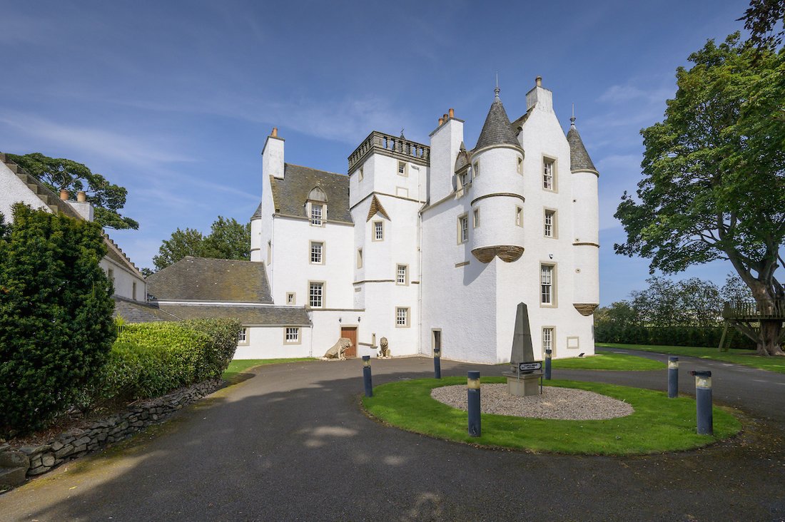 Castle in Edinburgh West, Edinburgh County, Scotland 1 - 19197539