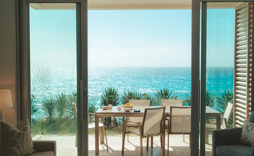 Condo in Mount Pleasant, Paget Parish, Bermuda 1