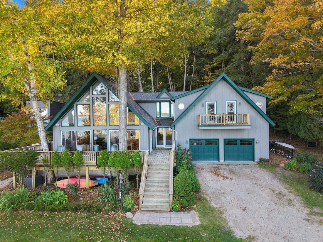 Maison à Frankfort, Michigan, États-Unis 2 - 19198575