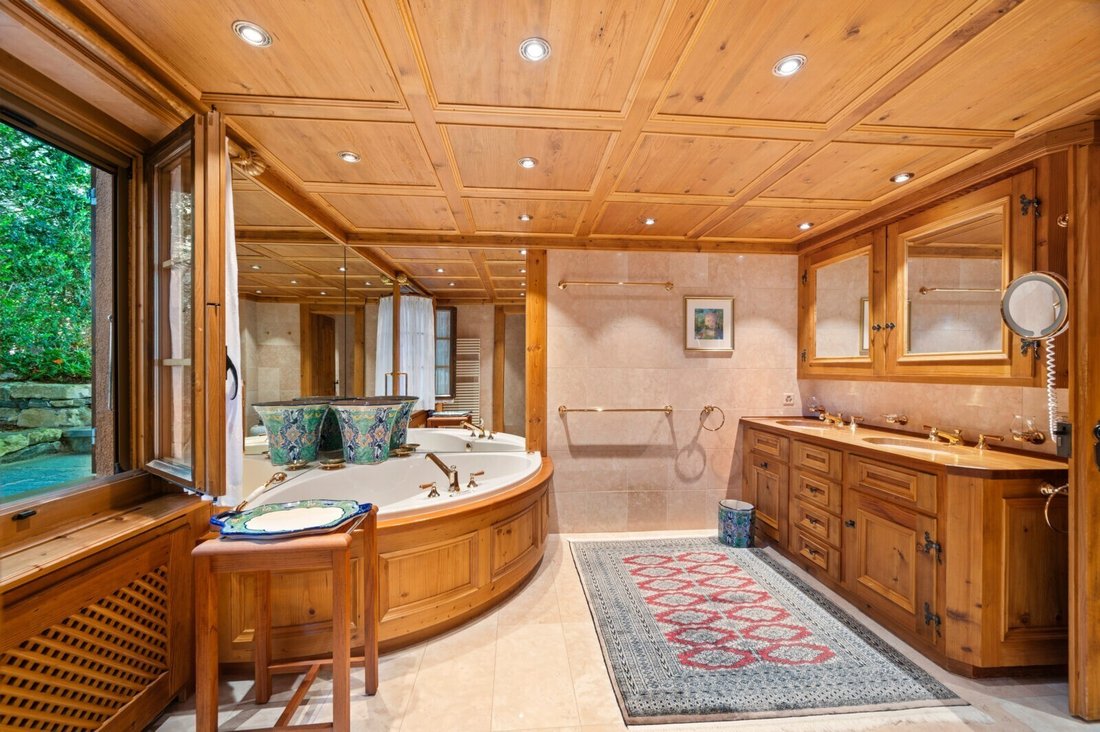 Chalet in Gstaad, Saanen, Canton of Bern 5 - 19197883
