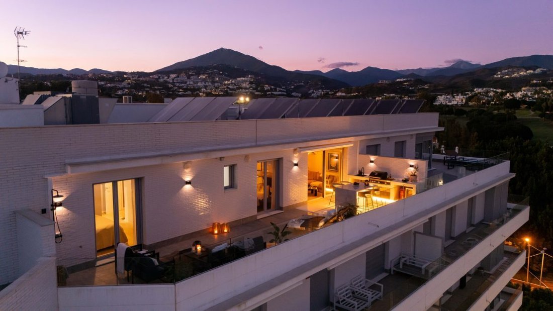 Apartment in Nueva Andalucia, Marbella, Spain 2 - 19198305