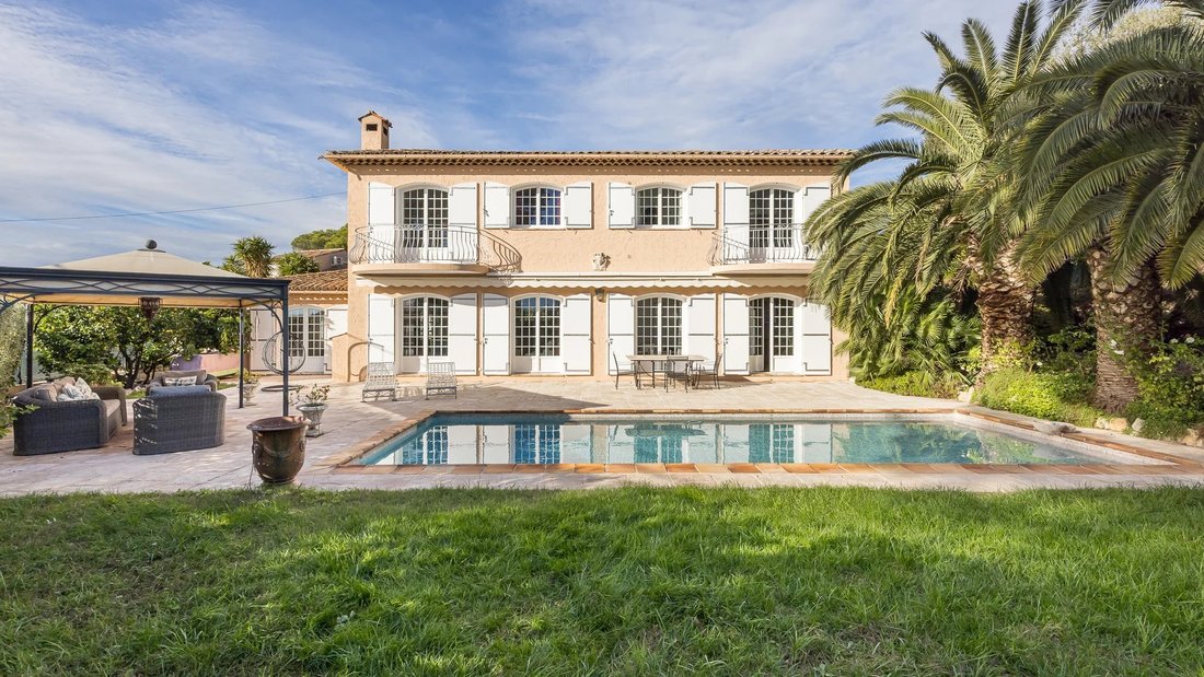 Villa en Collines, Le Cannet, Francia 1 - 19199480
