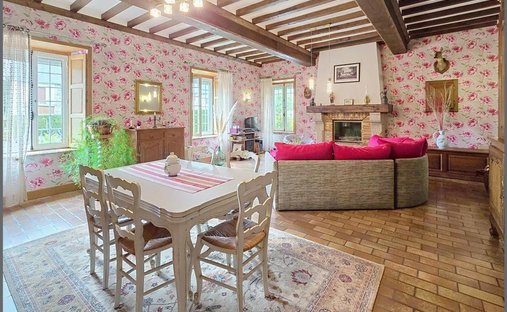 Maisons de campagne à Cérences, Normandie, France 1
