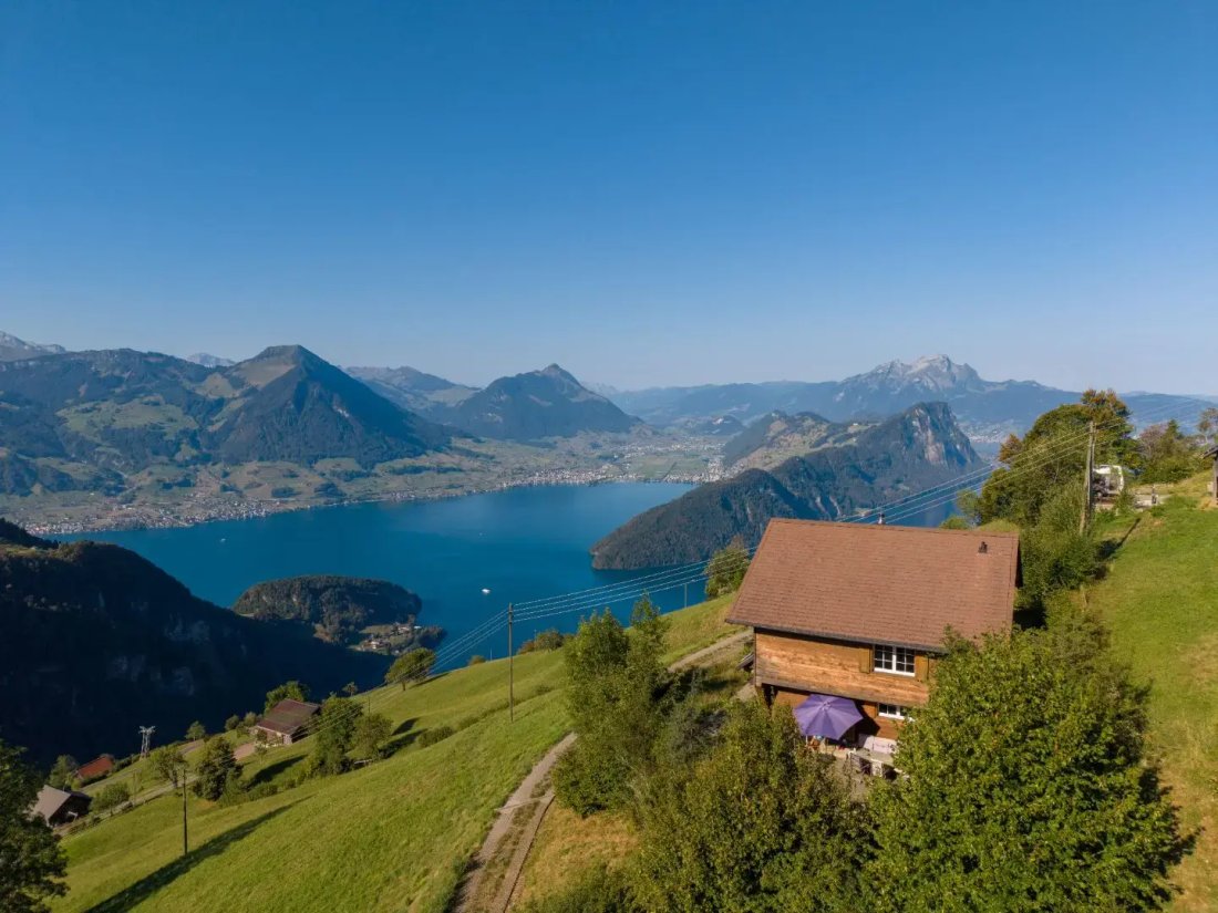 House in Vitznau, Canton of Lucerne, Switzerland 1 - 19197897