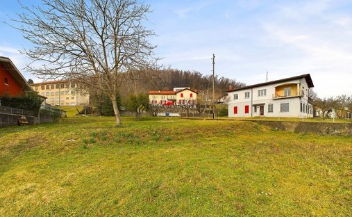 Land in Arzo, Mendrisio, Ticino 1