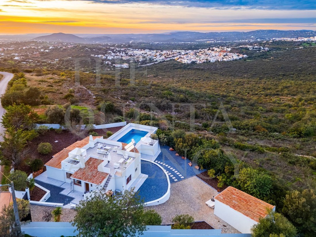 Villa in Loule (Sao Clemente), Algarve, Portugal 3 - 19199688