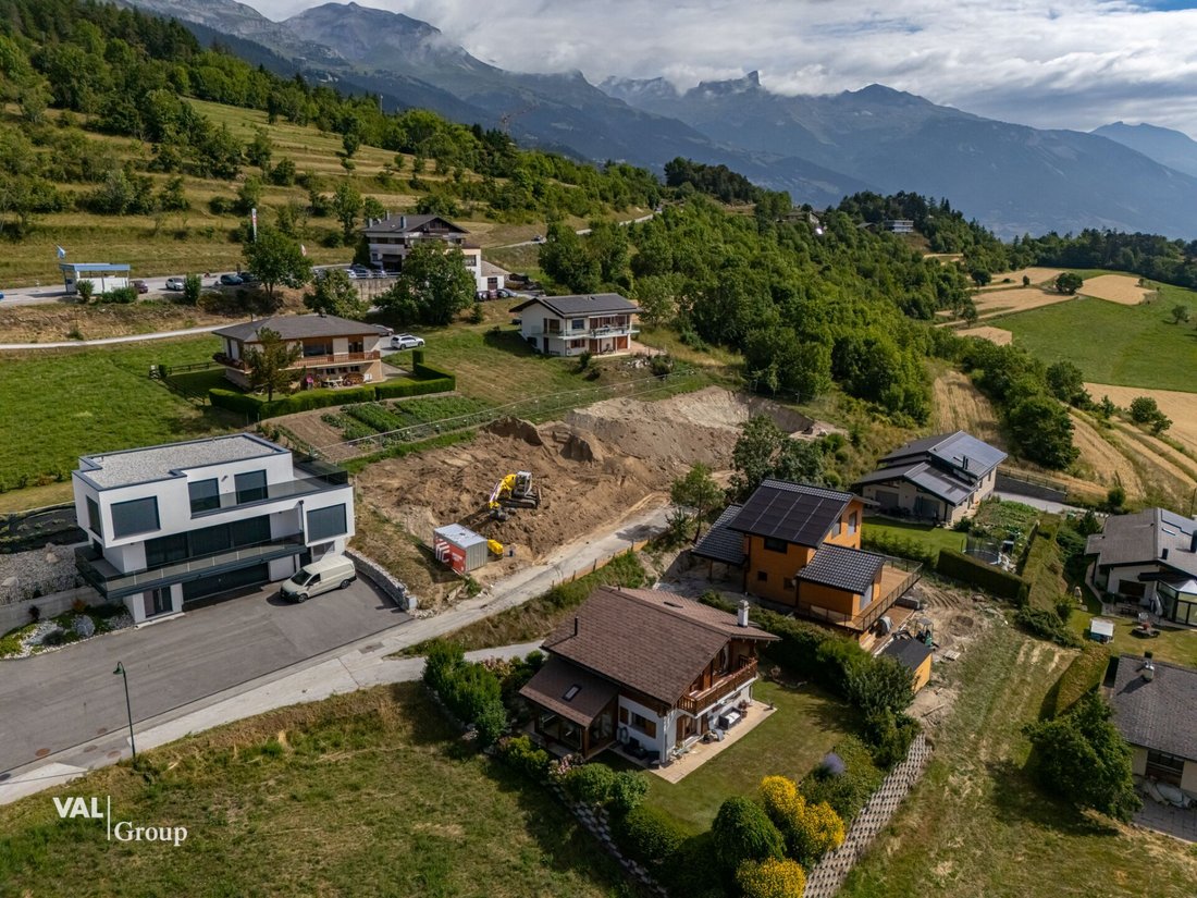 Villa in Chermignon-d'en-Bas, Crans-Montana, Switzerland 2 - 19199018