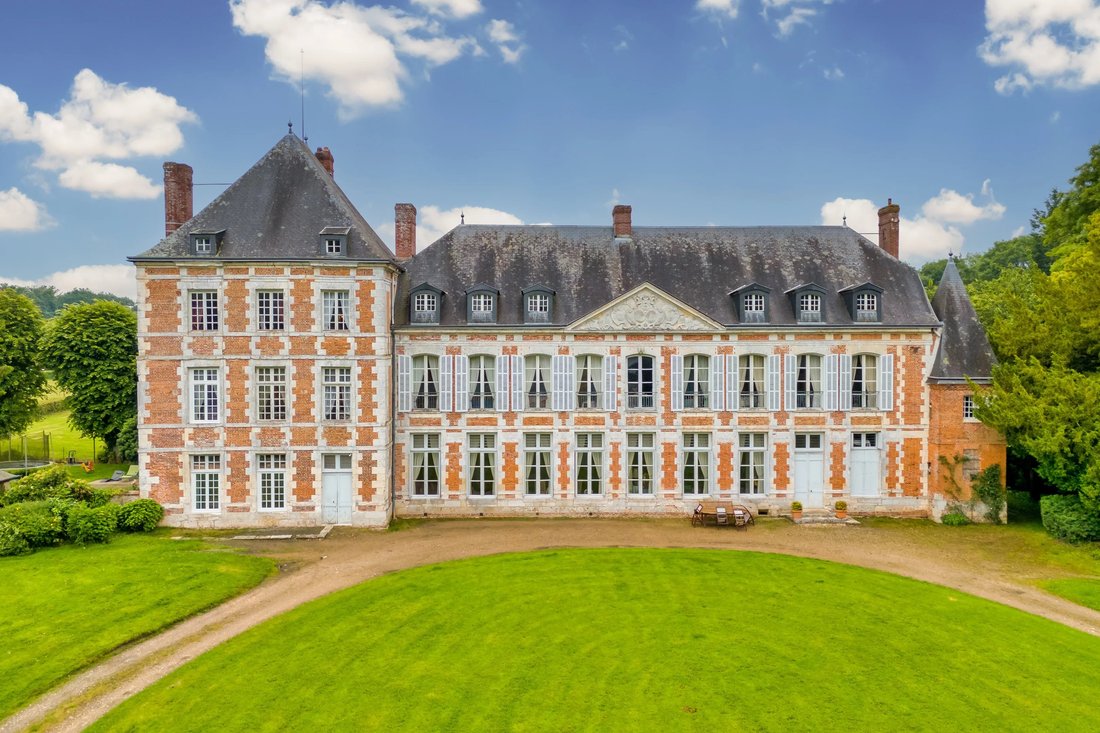 Castillo en Mesnil-Panneville, Normandía, Francia 1 - 19198516