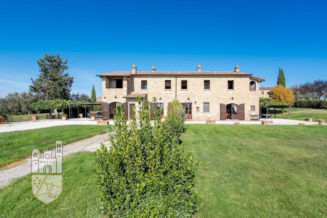Country House in Centro, Cortona, Tuscany 3 - 19198922