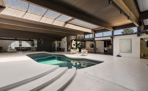 Maison à Costa Mesa, Californie, États-Unis 1