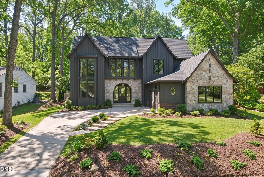 Casa a Cary, Carolina del Nord, Stati Uniti 1 - 19198154