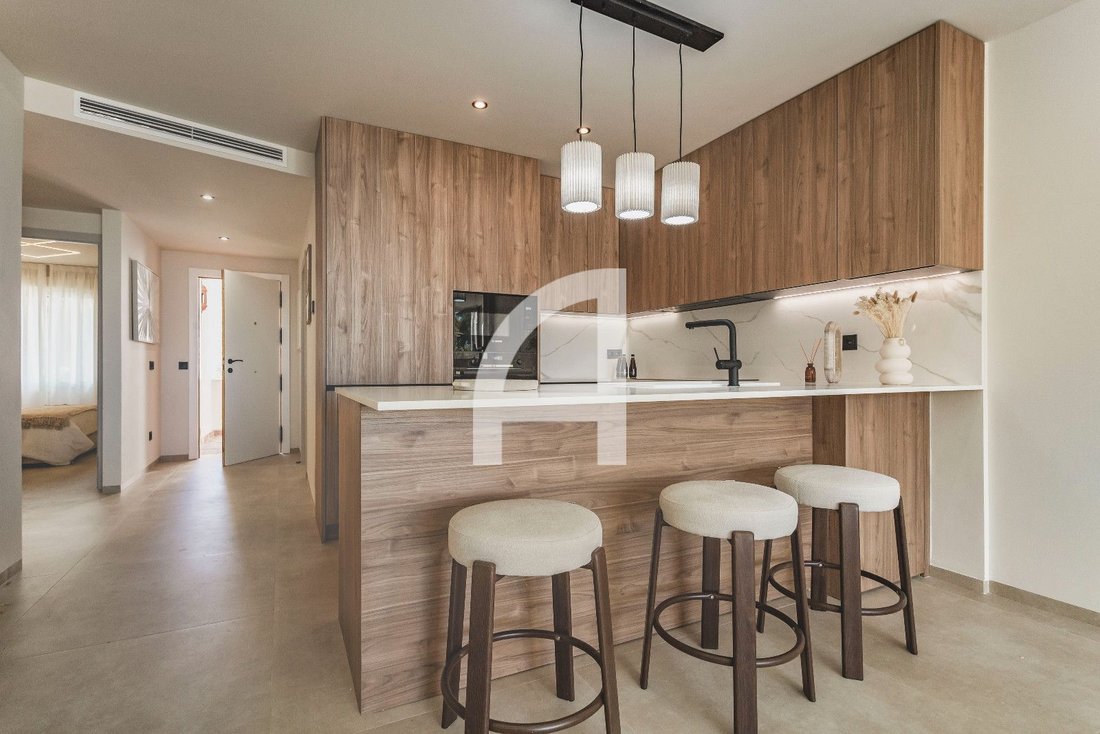 Apartamento en Nueva Andalucía, Marbella, España 4 - 19197630