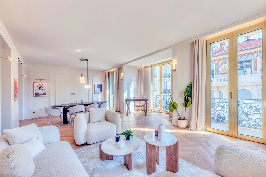 Appartement à Nice, Provence-Alpes-Côte d'Azur, France 4 - 19198529