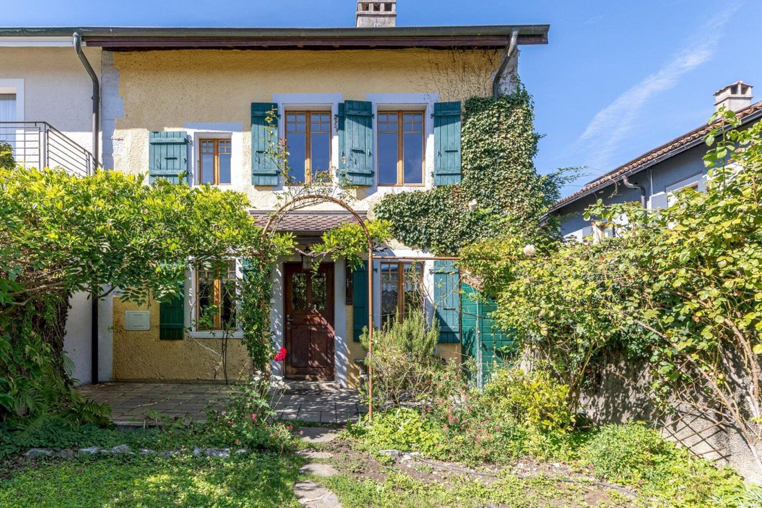Casa a Meyrin, Cantone di Ginevra, Svizzera 1 - 19198076