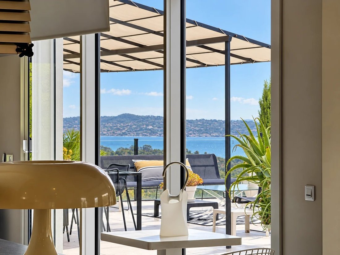 Villa in Grimaud, Provence-Alpes-Côte d'Azur, France 4 - 19199440