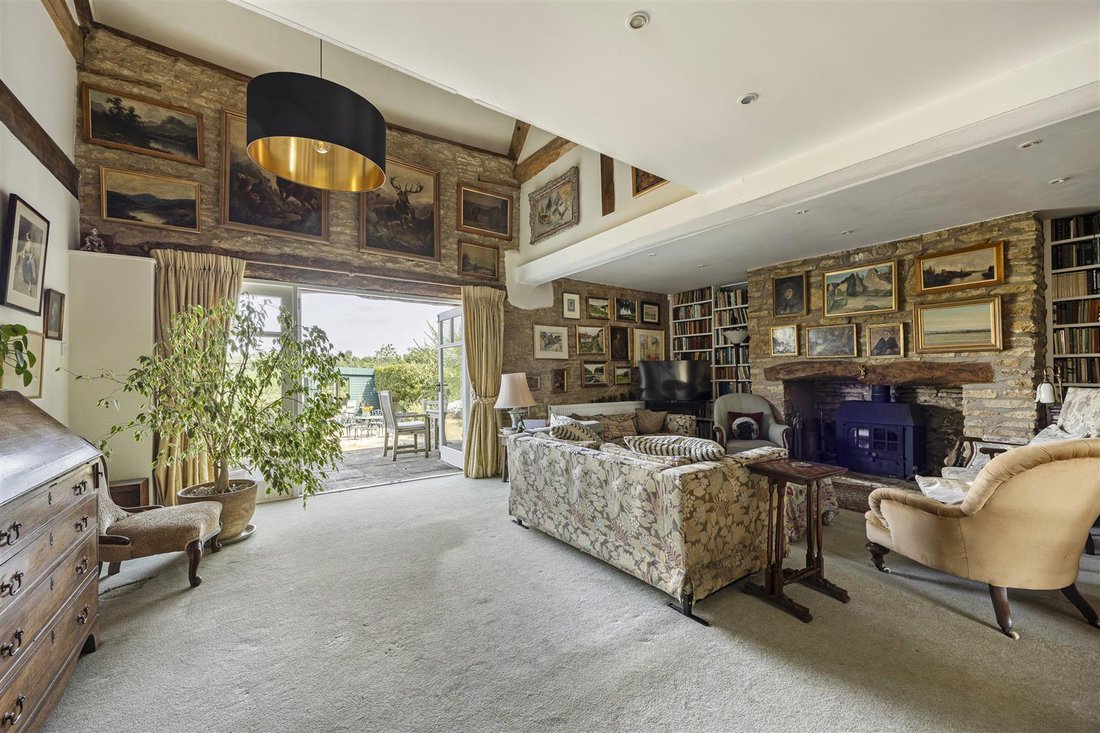 Haus in Calcot, Coln St. Dennis, England 2 - 19199212