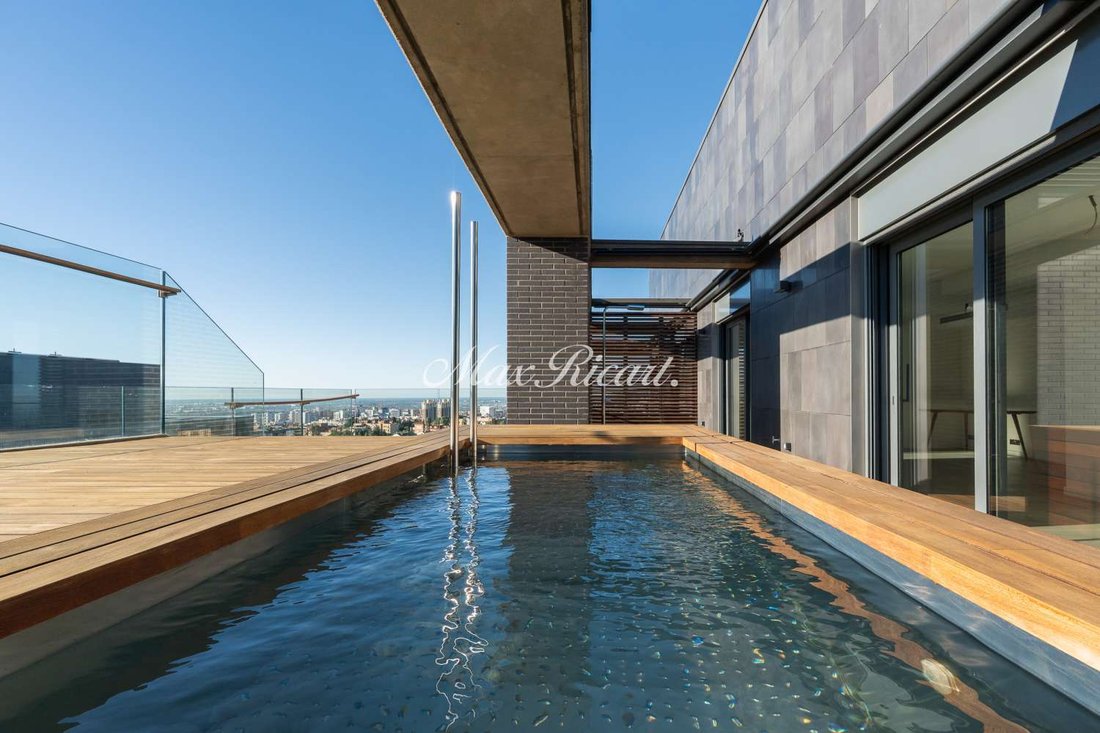 Penthouse in Esplugues de Llobregat, Catalonia, Spain 5 - 19199102