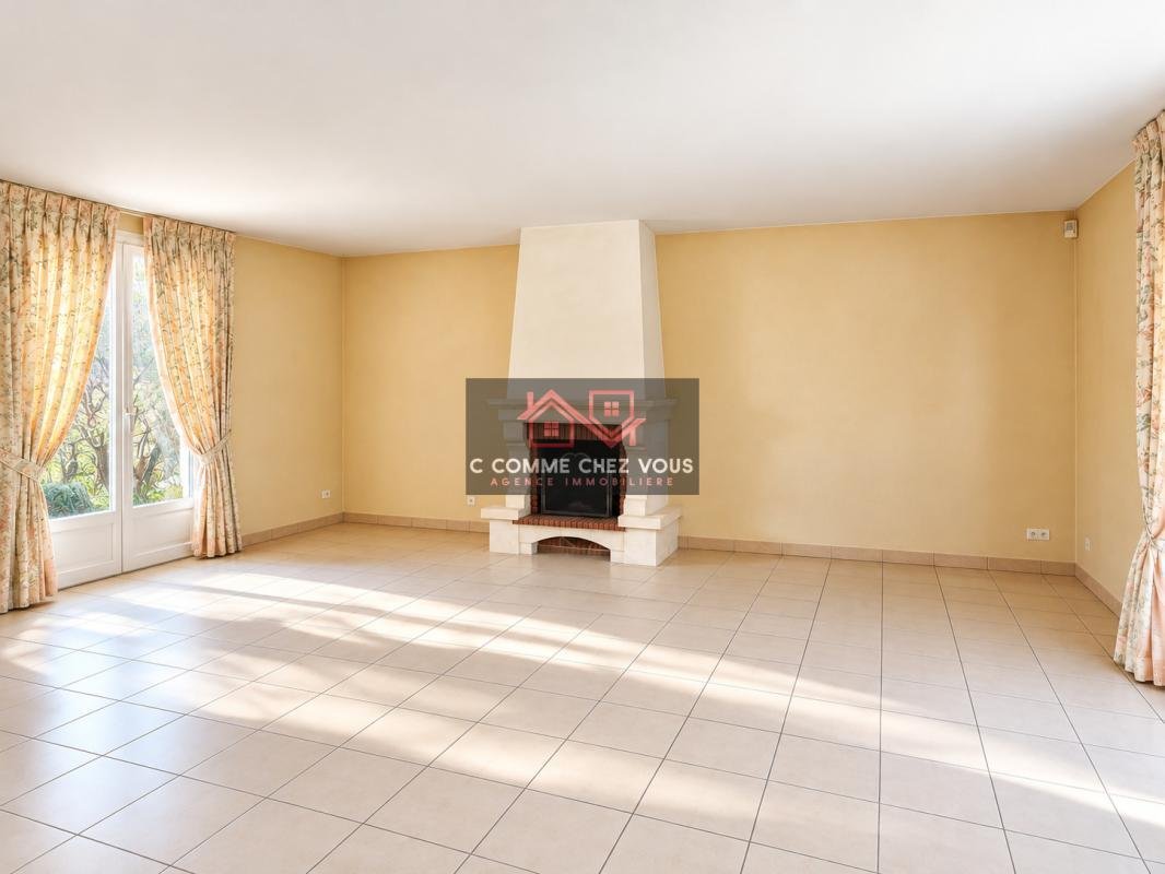 Maison à Domaine d'Armainvilliers, Ozoir-la-Ferrière, France 3 - 19199483
