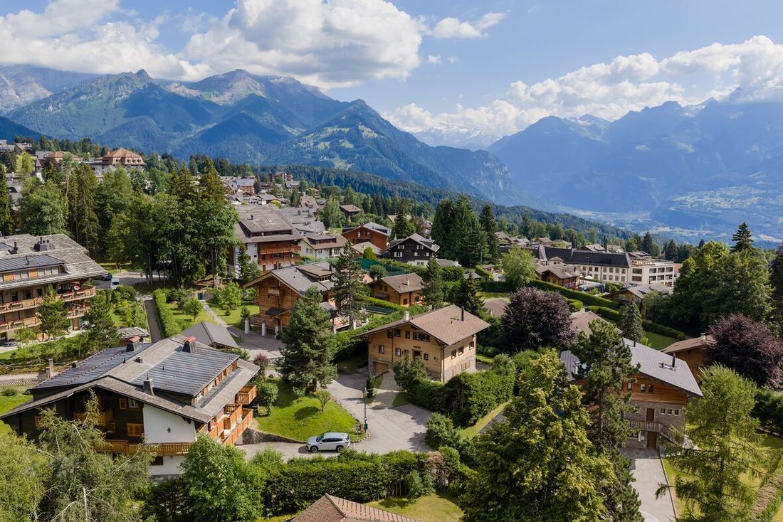 Chalet in Villars-sur-Ollon, Ollon, Vaud 4 - 19198387